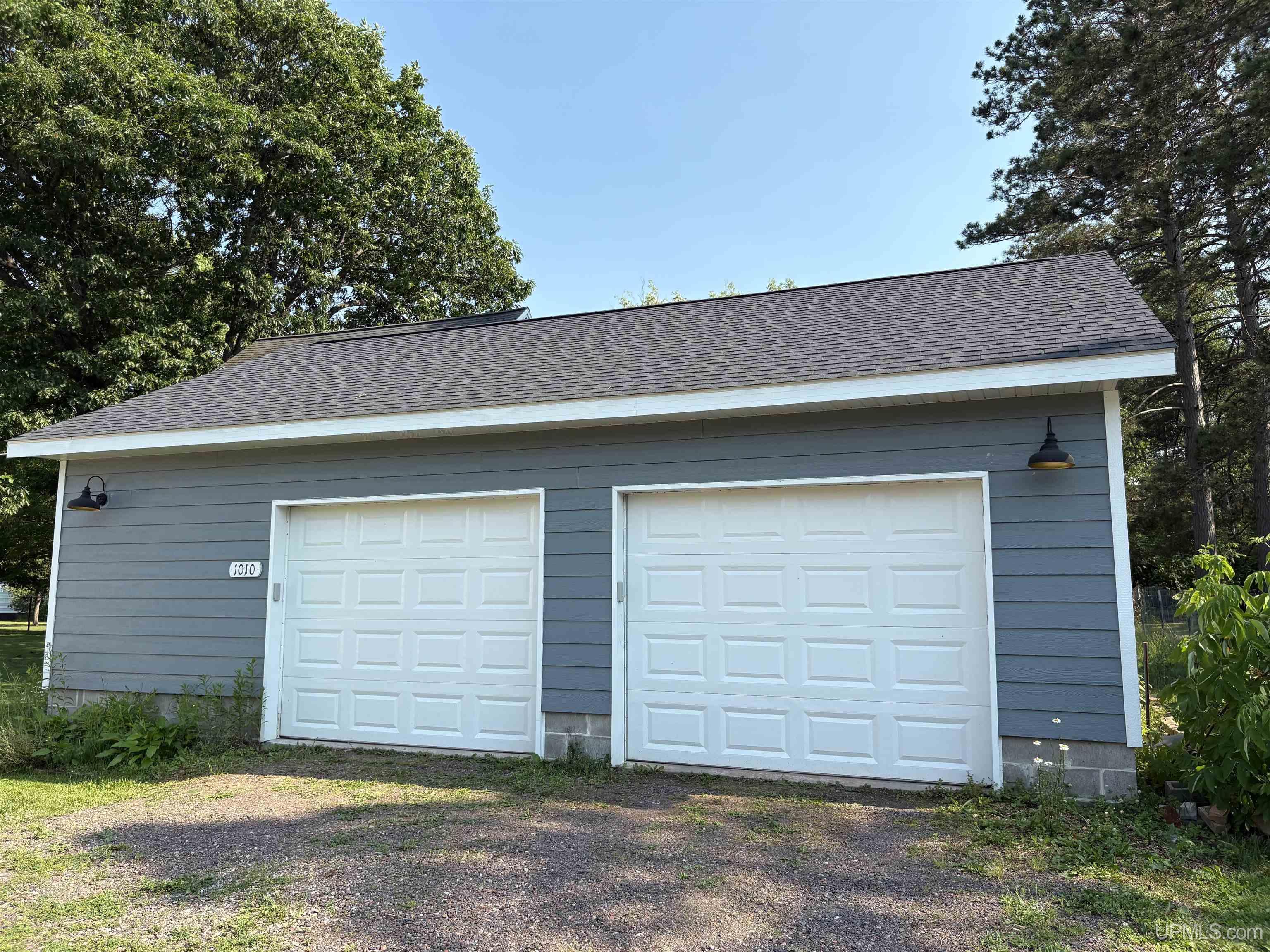 1010 Plymouth Road Wakefield, MI 49968 - Photo 3 of 45