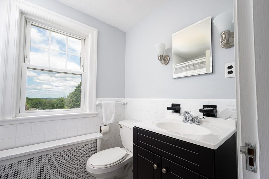 252 Beverly Road Worcester, MA 01605 - Photo 24 of 26