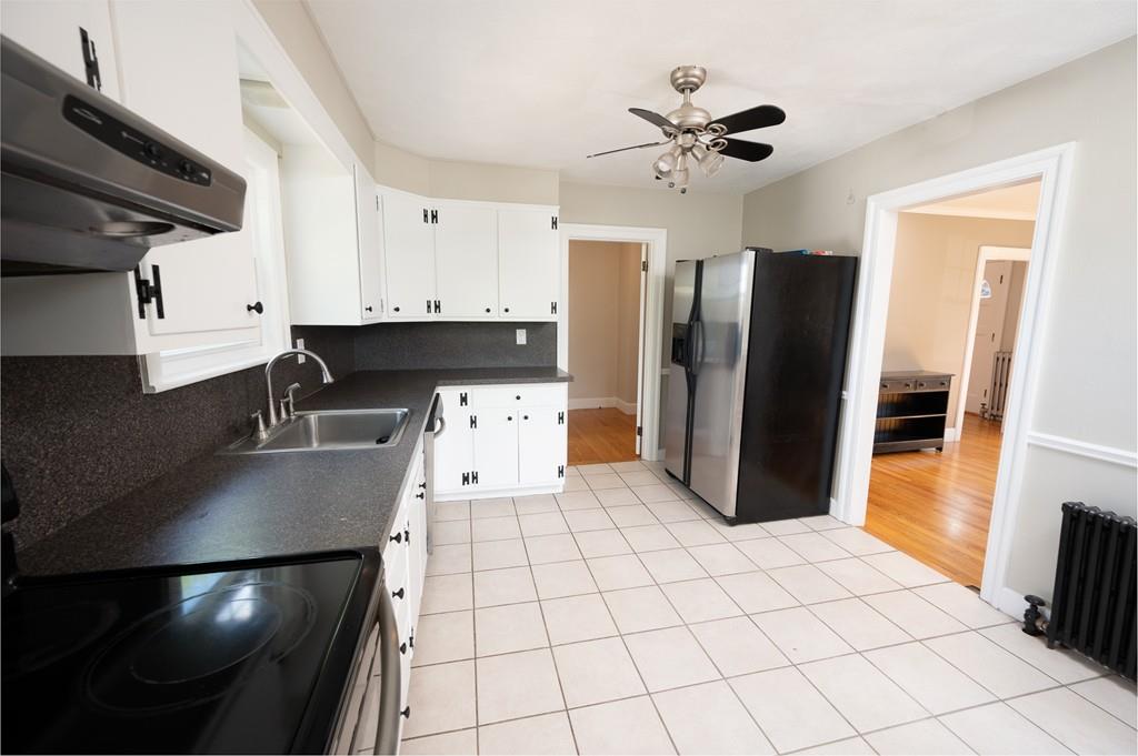 252 Beverly Road Worcester, MA 01605 - Photo 10 of 26