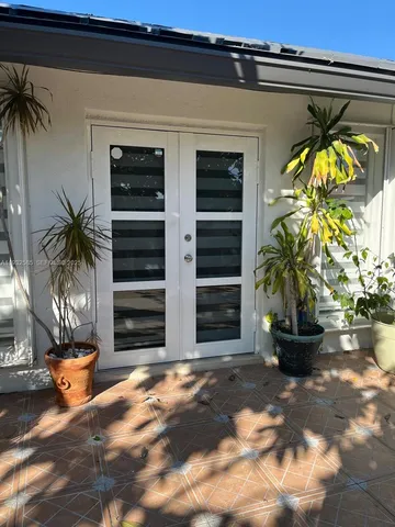 $3,500 | 14824 Southwest 60th Street, Miami, FL 33193