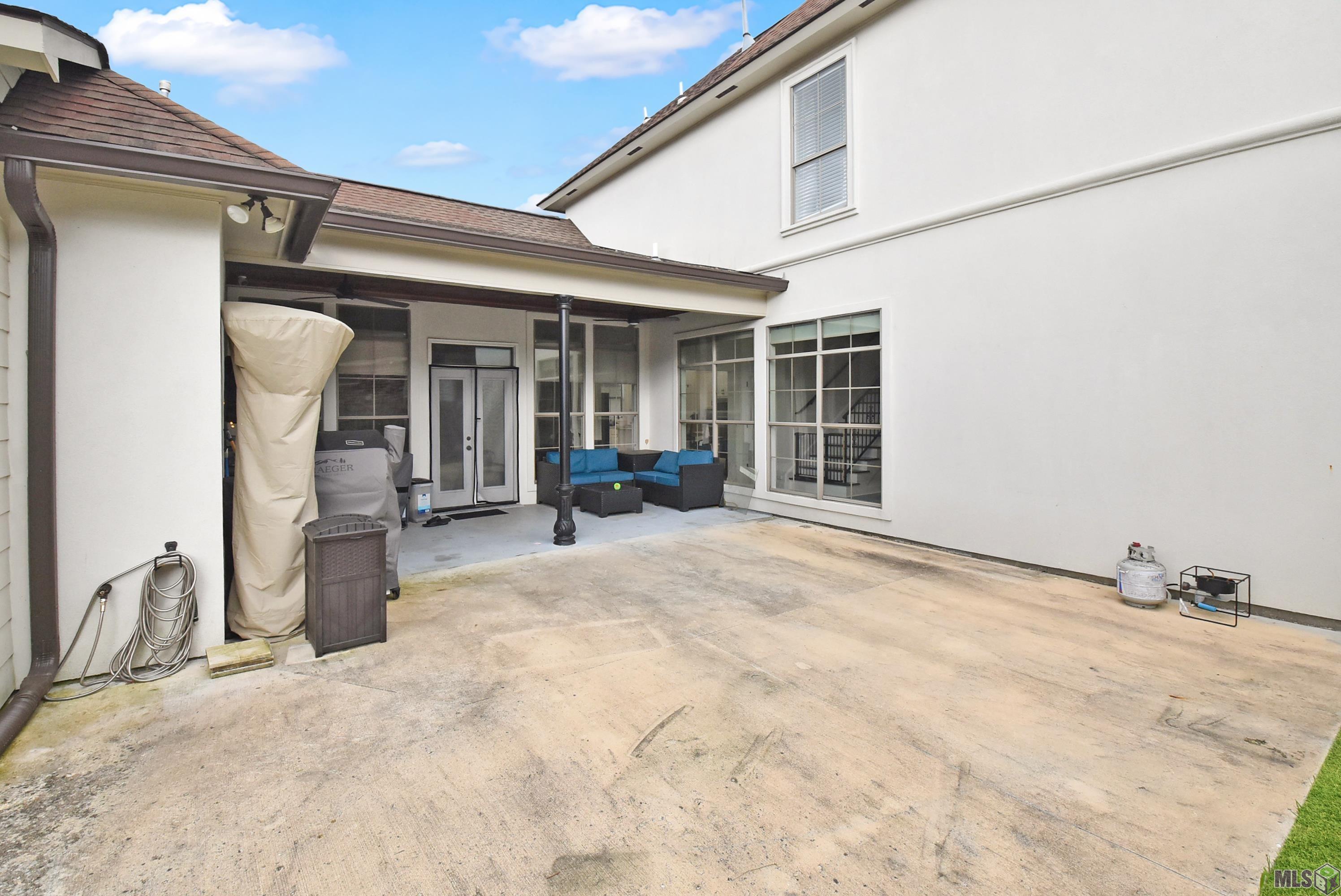 8925 Foxgate Drive Baton Rouge, LA 70809 - Photo 19 of 25