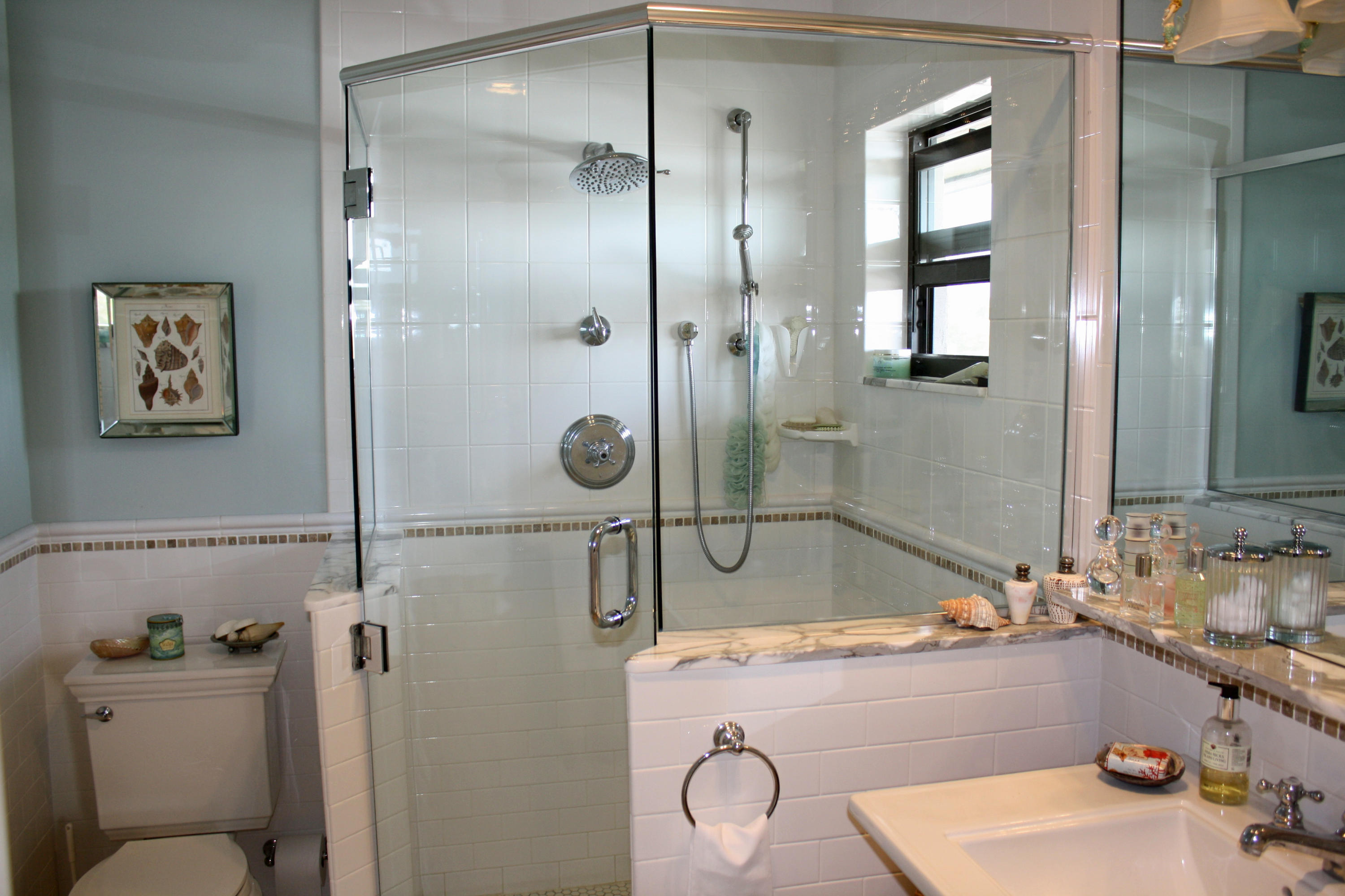 28 South Exuma Road Key Largo, FL 33037 - Photo 22 of 50 M Bathroom