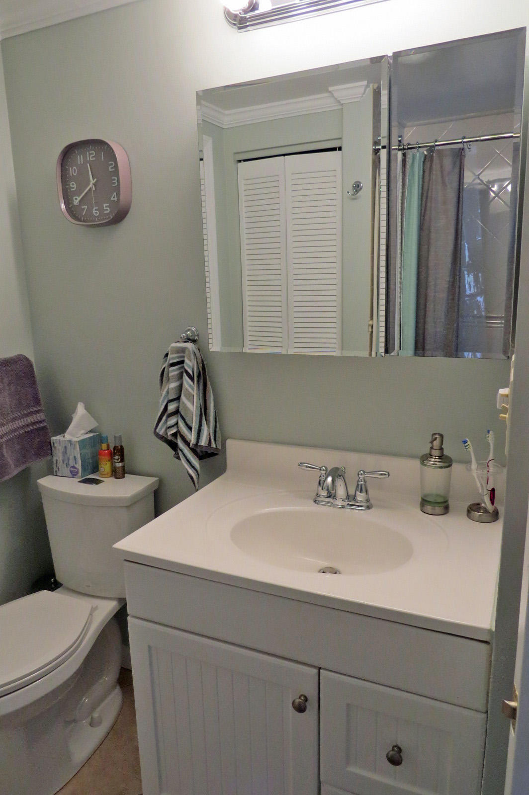28 South Exuma Road Key Largo, FL 33037 - Photo 41 of 50 Guest Bathroom