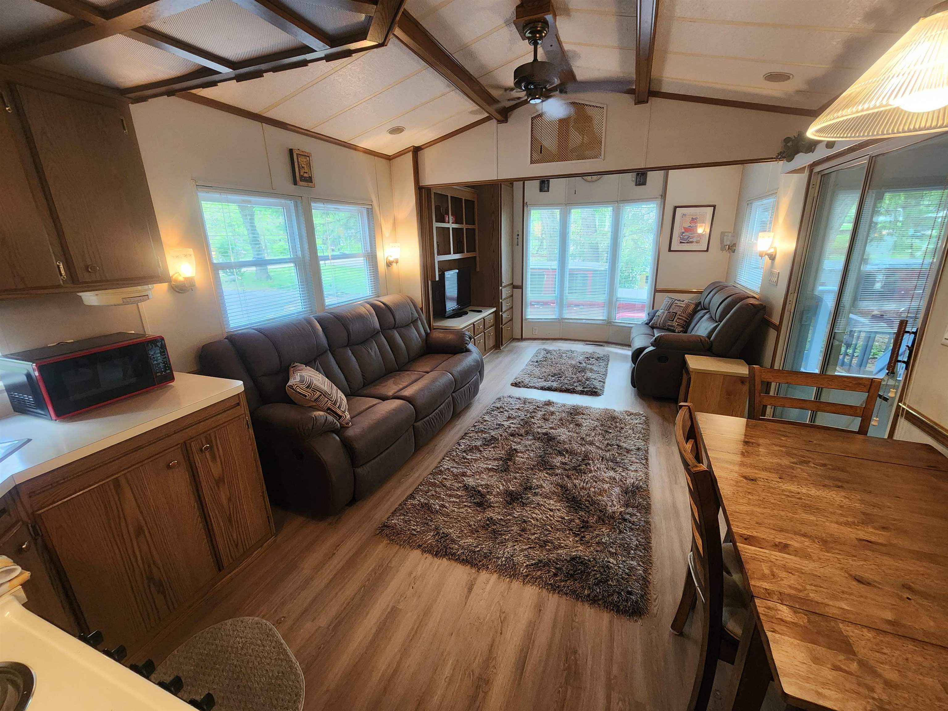 495 Sunset Edgerton, WI 53534 - Photo 12 of 22