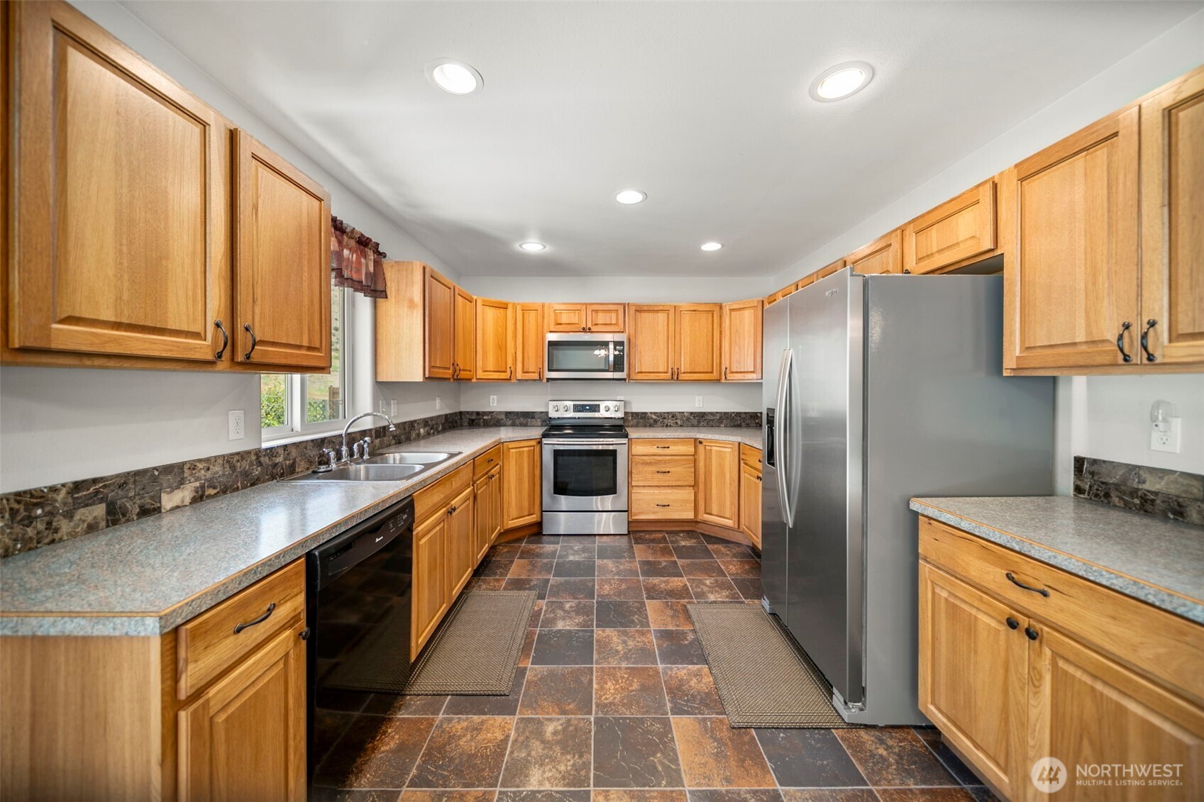 6132 Entiat River Road Entiat, WA 98822 - Photo 13 of 40 Gallery Image 13