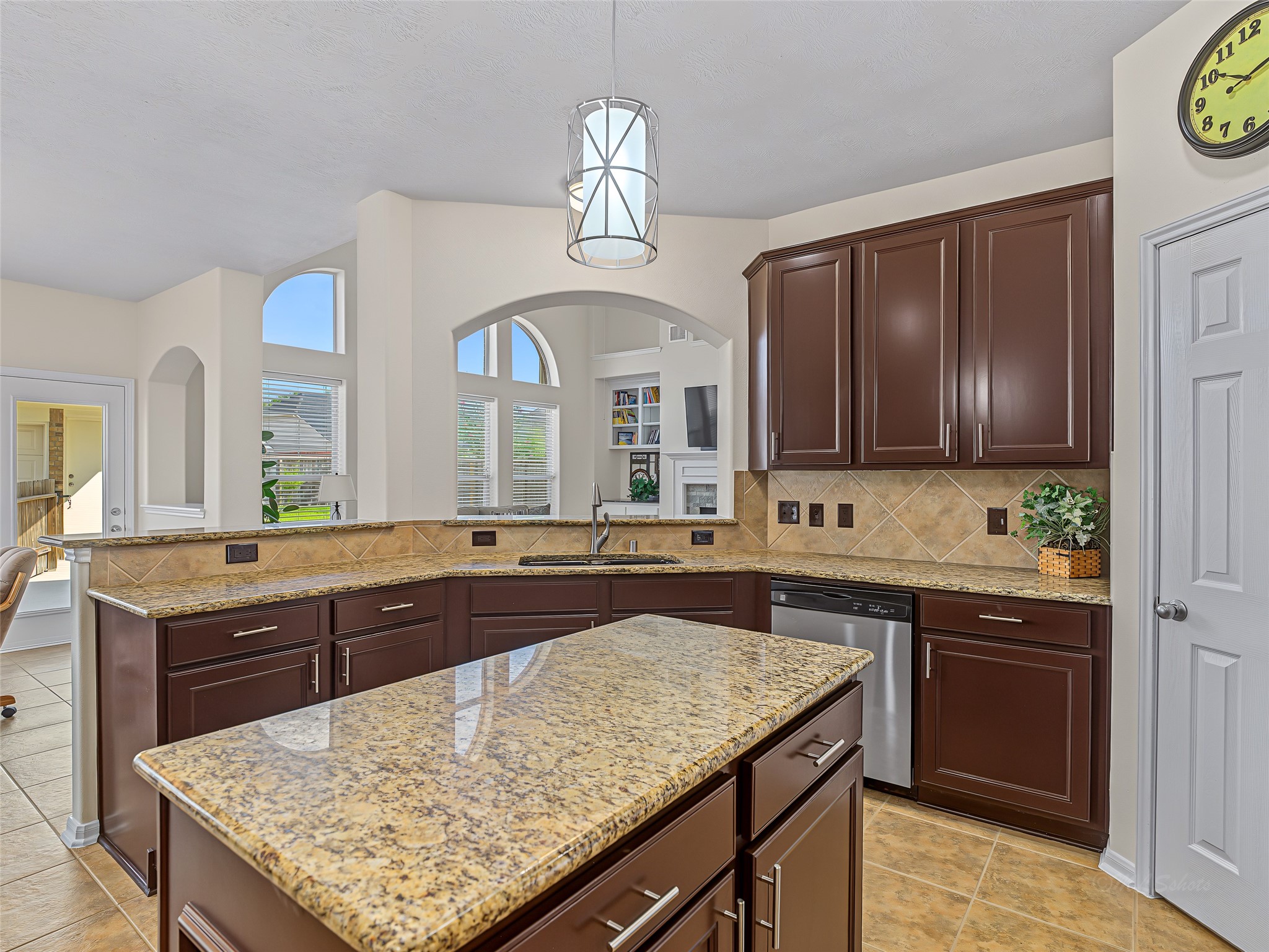 2210 Fox Path Katy, TX 77494 - Photo 20 of 47