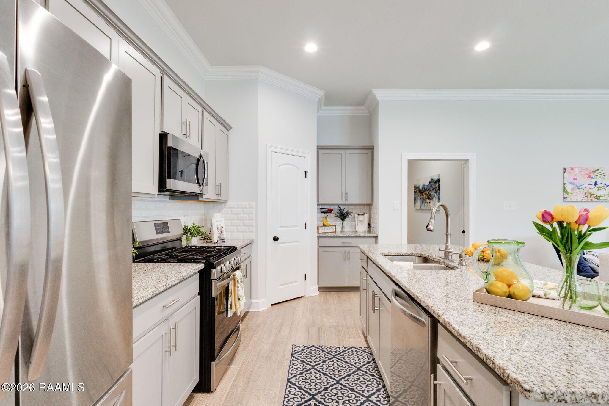 120 Sparrowhawk Street Broussard, LA 70518 - Photo 6 of 21 SP kitchen side