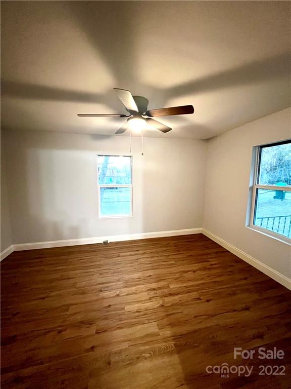 331 High Street Cheraw, SC 29520 - Photo 8 of 26