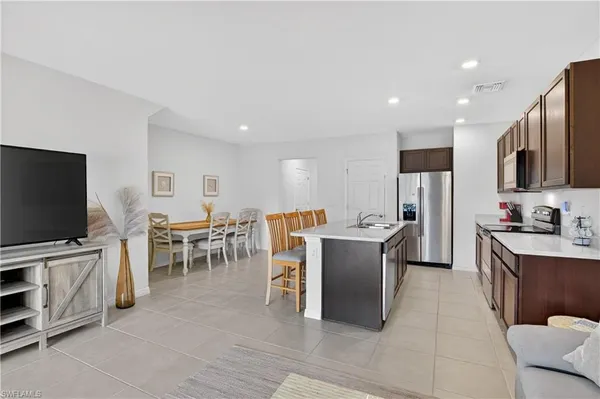 $2,580 | 15396 Wildflower Circle, Naples, FL 34119