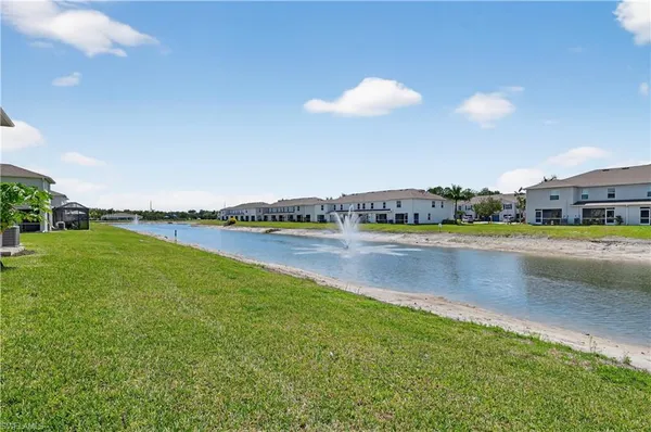 $2,580 | 15396 Wildflower Circle, Naples, FL 34119