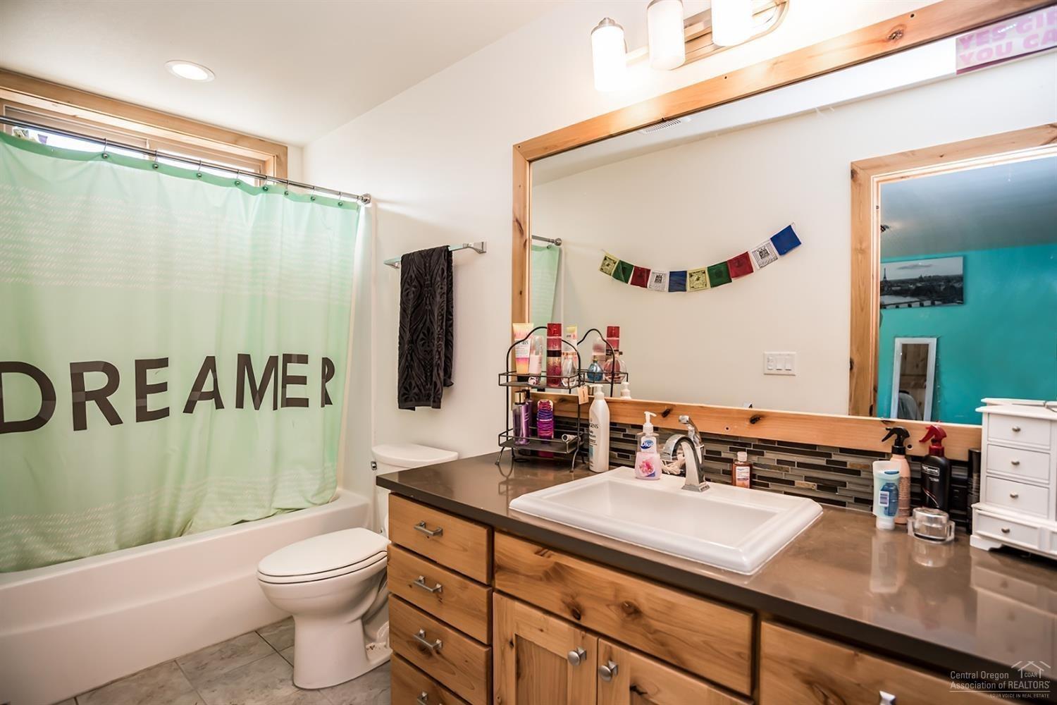 22017 Quebec Court Bend, OR 97702 - Photo 25 of 25 2nd upstairs bathroom