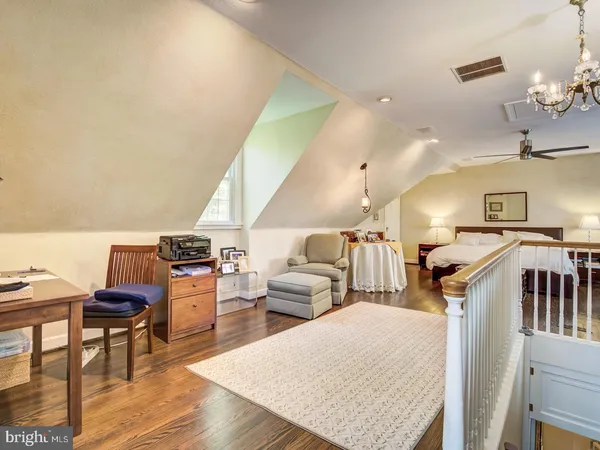 $9,000 | 3808 Cathedral Avenue Northwest, Washington, DC 20016