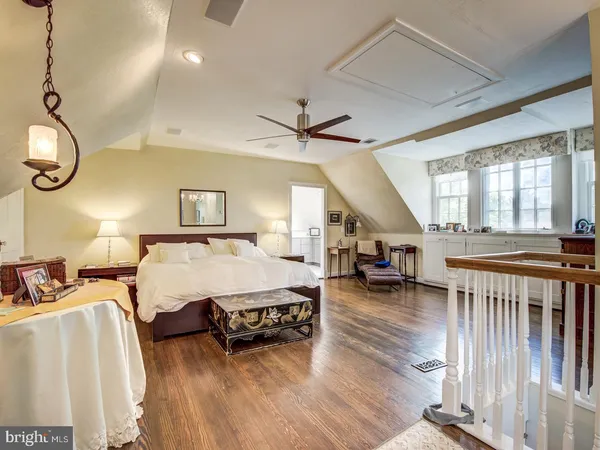 $9,000 | 3808 Cathedral Avenue Northwest, Washington, DC 20016