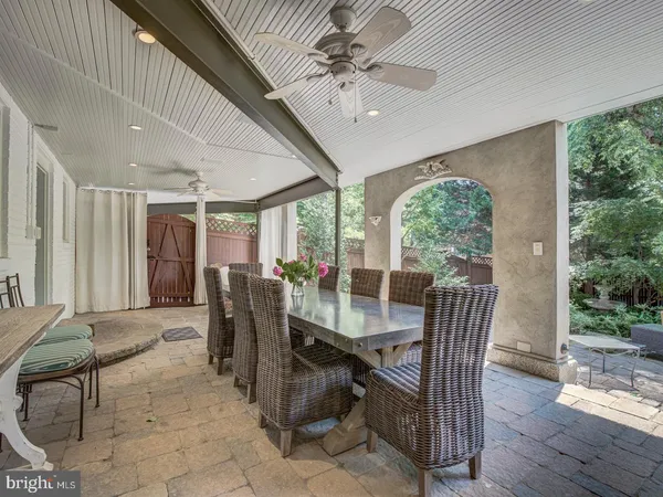 $9,000 | 3808 Cathedral Avenue Northwest, Washington, DC 20016