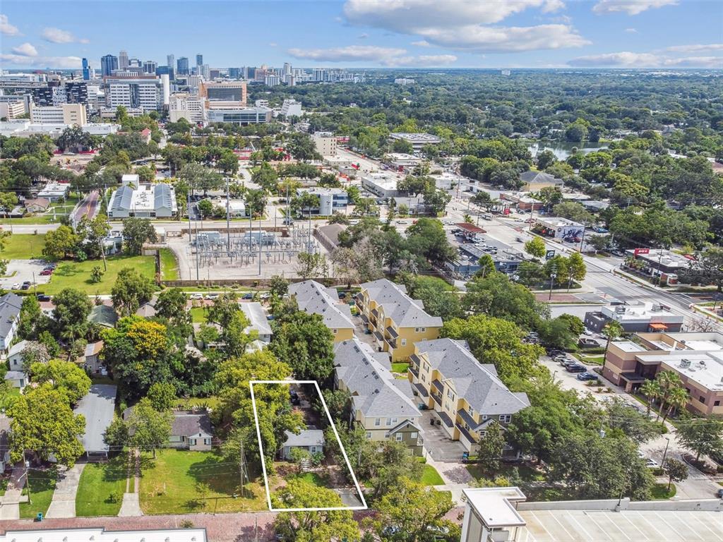 31 West Harding Street Orlando, FL 32806 - Photo 20 of 41 an aerial view of residential houses with city view
