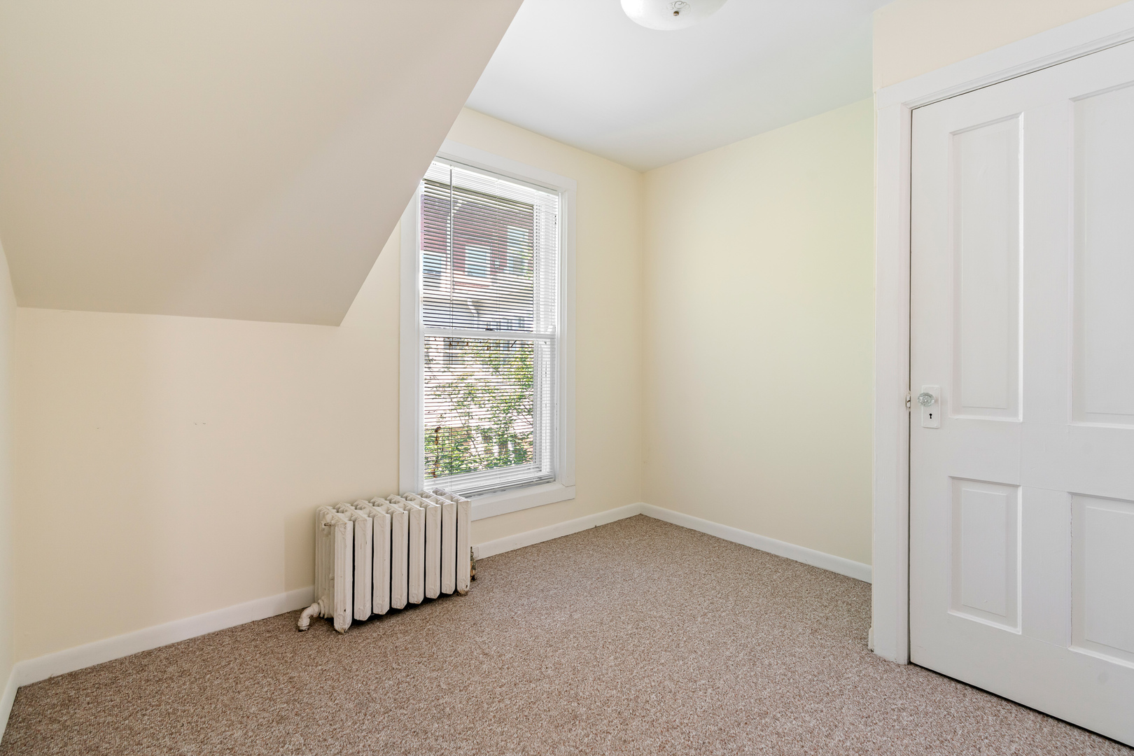 1235.5 Ridge Avenue Evanston, IL 60202 - Photo 27 of 29