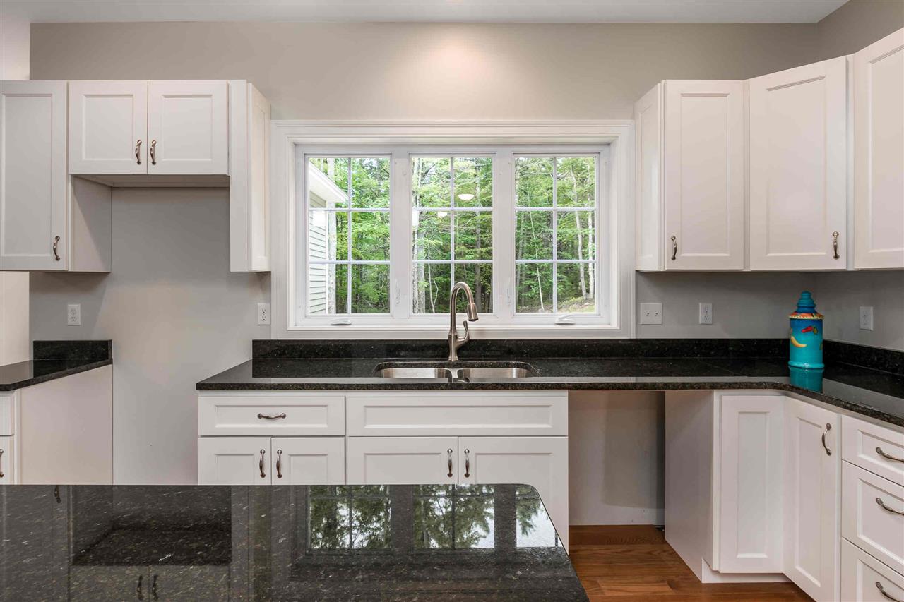 155 Logging Road York, ME 03902 - Photo 8 of 33 Gallery Image 8