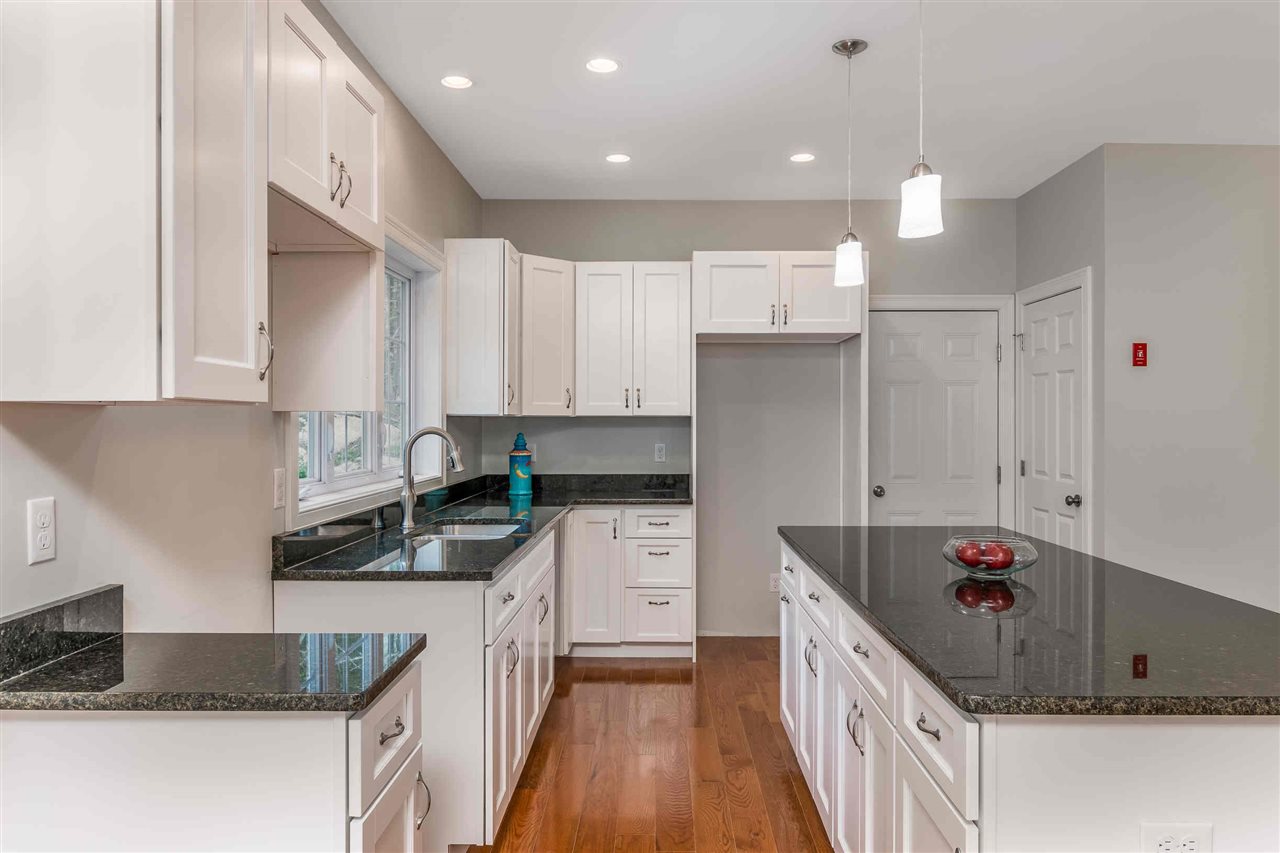 155 Logging Road York, ME 03902 - Photo 9 of 33 Gallery Image 9