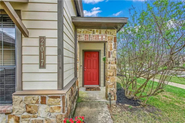 $279,900 | 2017 Snowy Brook Trail, Bryan, TX 77807