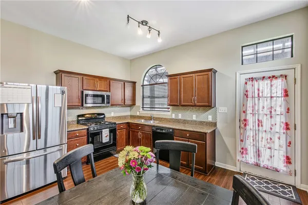 $279,900 | 2017 Snowy Brook Trail, Bryan, TX 77807