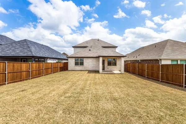 $2,450 | 5427 Big Thicket Lane, Royse City, TX 75189