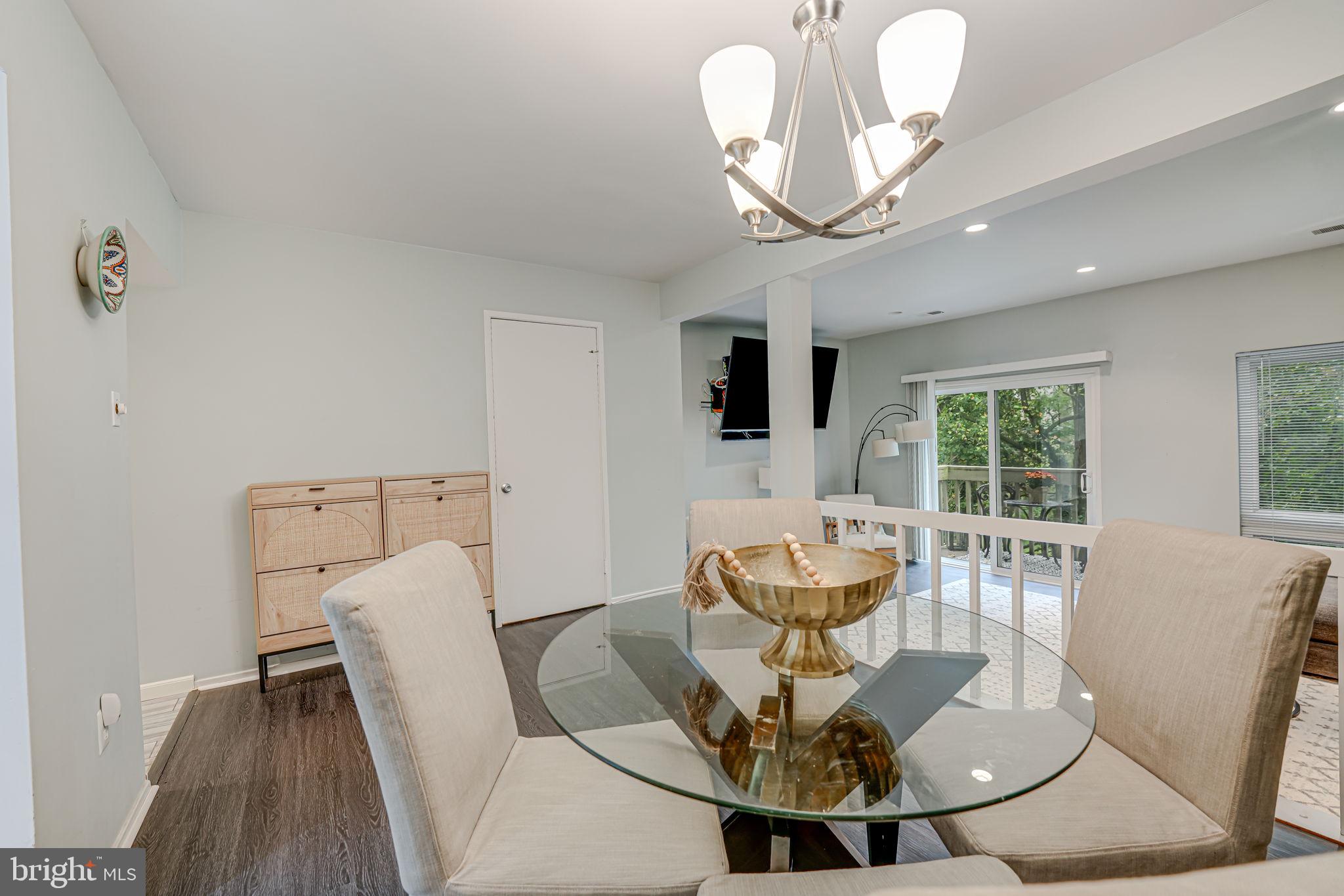 7910 Spring Forest Court Springfield, VA 22152 - Photo 9 of 33 dining room
