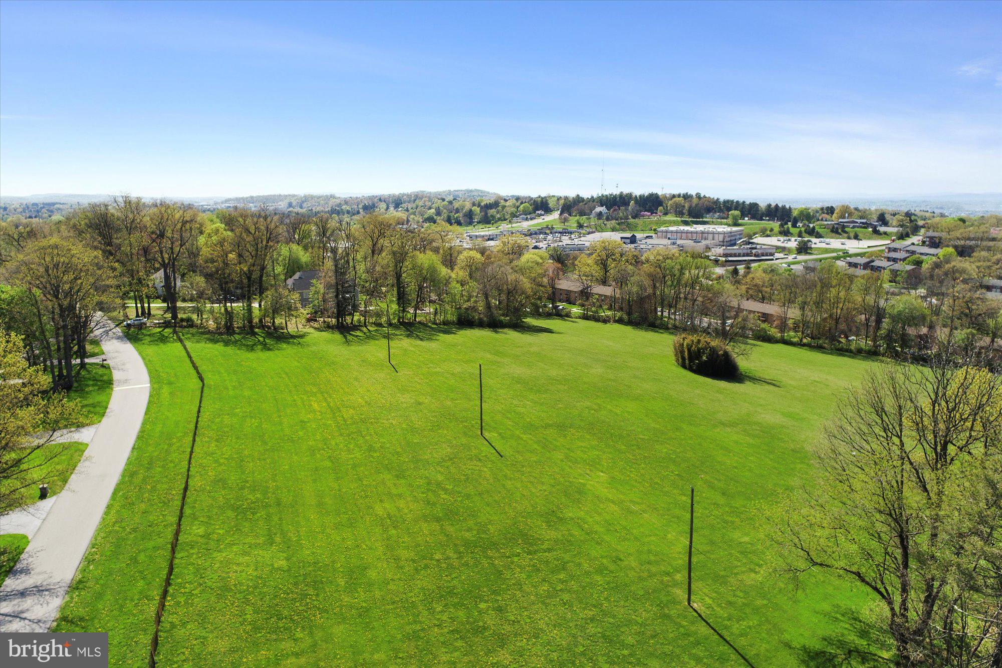 565 Owen Road York, PA 17403 - Photo 16 of 18 Gallery Image 16