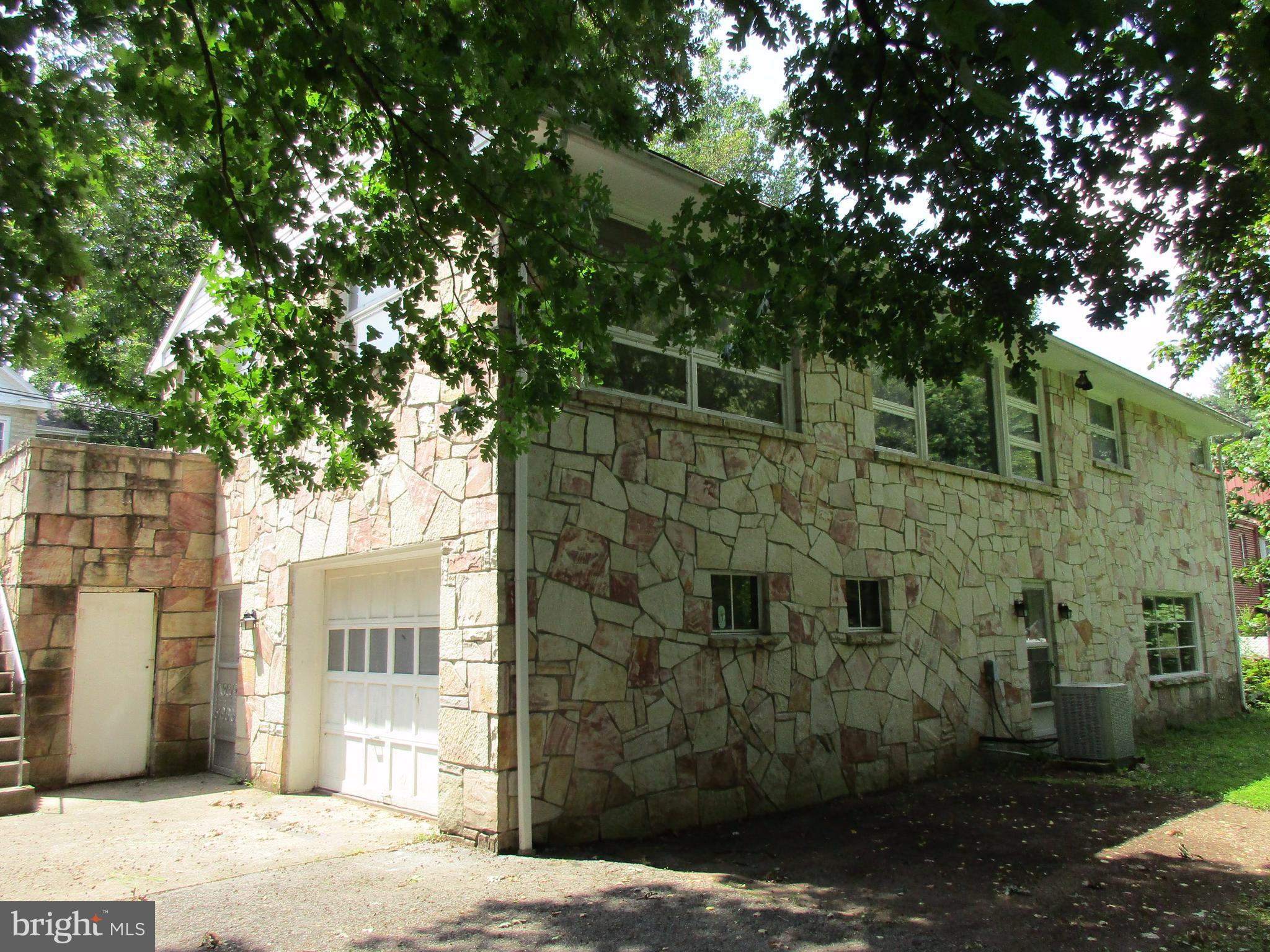 175 Johnsons Mill Road Berkeley Springs, WV 25411 - Photo 2 of 30 Exterior (General)