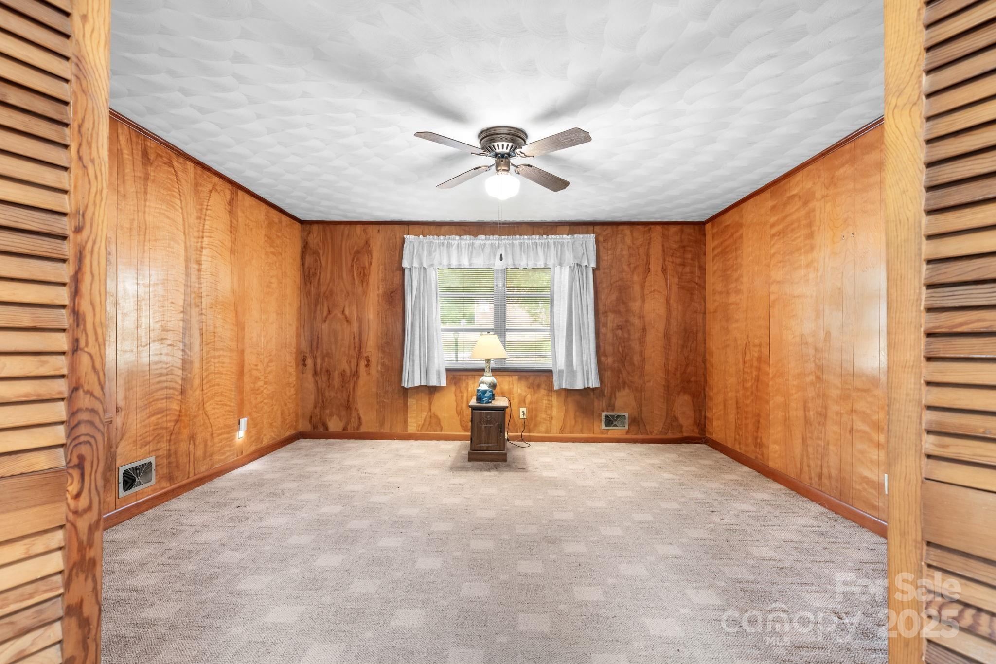 4955 Midway Sand Road Hickory, NC 28601 - Photo 14 of 32