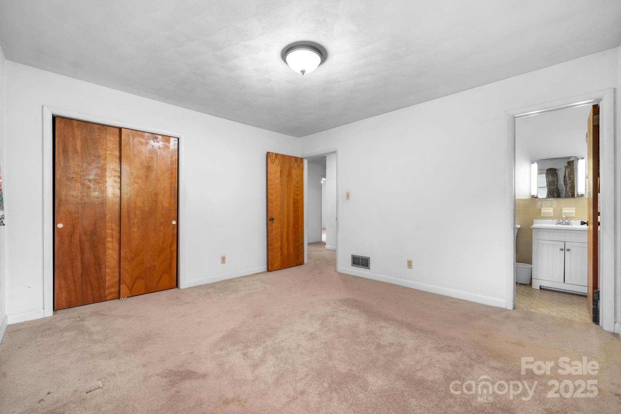 4955 Midway Sand Road Hickory, NC 28601 - Photo 18 of 32