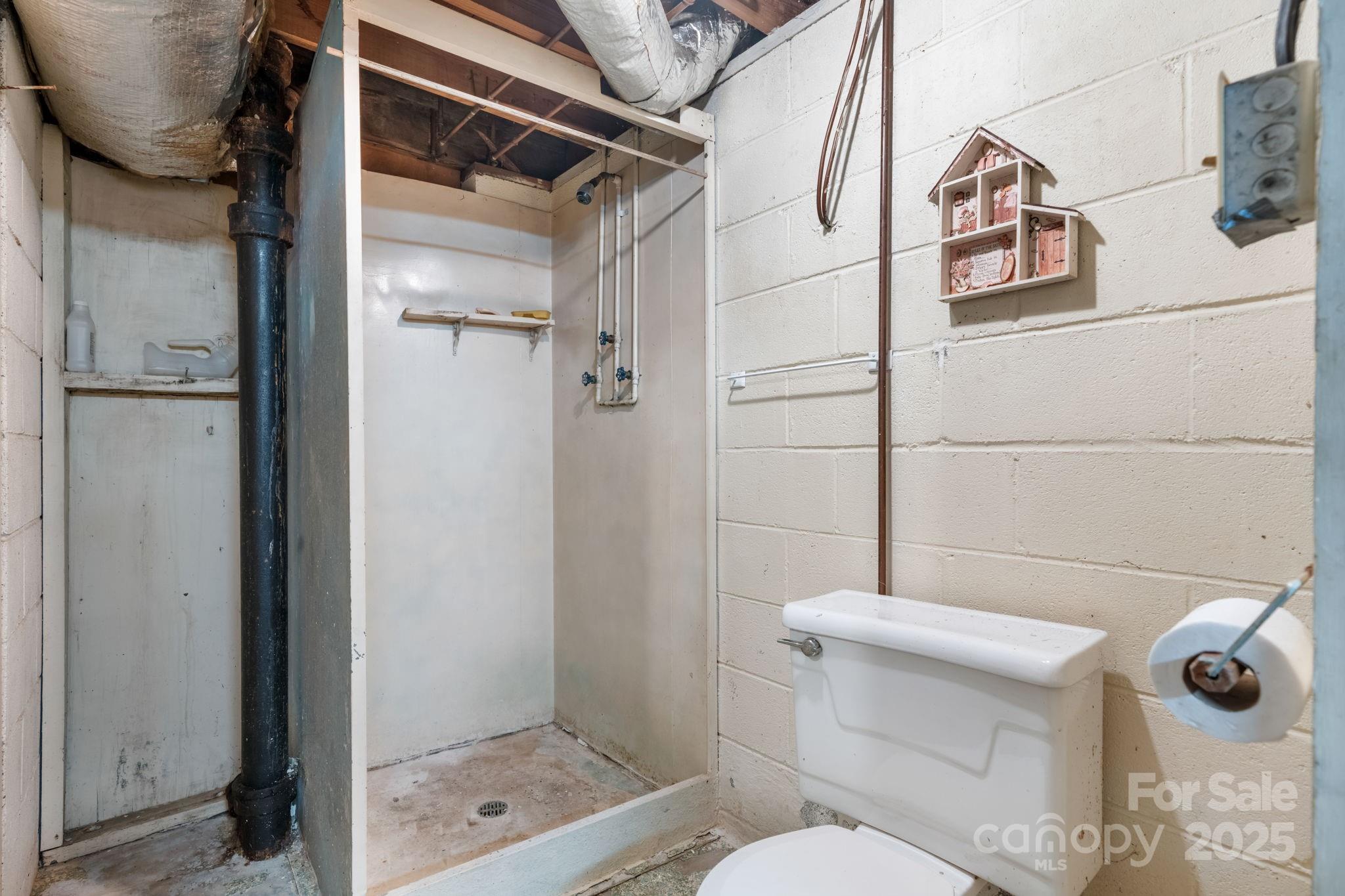 4955 Midway Sand Road Hickory, NC 28601 - Photo 21 of 32