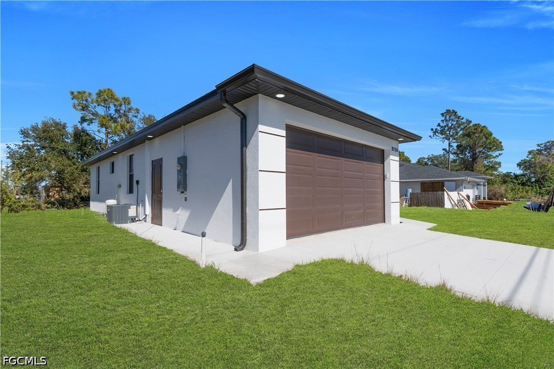 3308 15th Street Southwest Lehigh Acres, FL 33976 - Photo 5 of 18