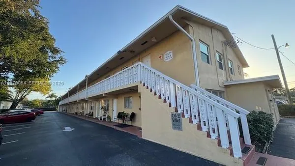 $1,675 | 2607 Northeast 8th Avenue, Unit 29, Wilton Manors, FL 33305