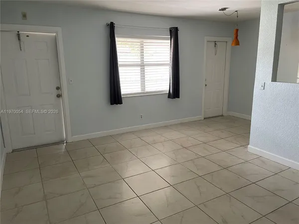 $1,675 | 2607 Northeast 8th Avenue, Unit 29, Wilton Manors, FL 33305