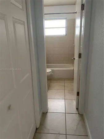 $1,675 | 2607 Northeast 8th Avenue, Unit 29, Wilton Manors, FL 33305