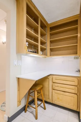 $1,200 | 1550 Worcester Road, Unit 621, Framingham, MA 01702