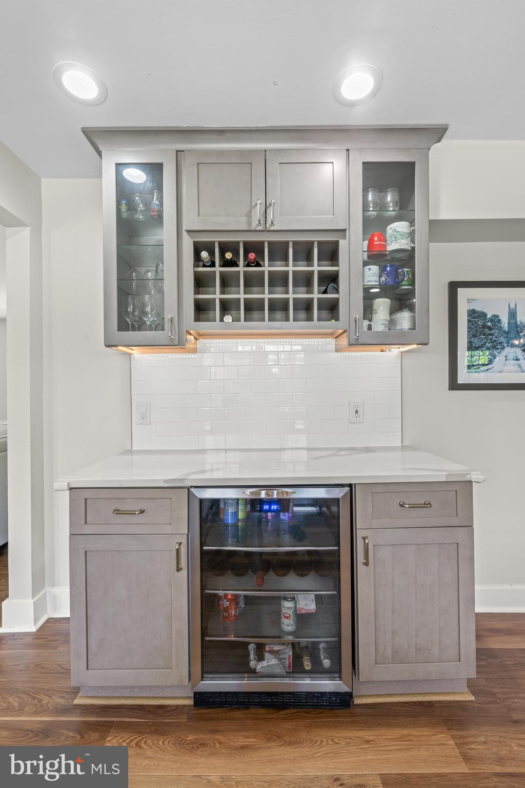 2031 White Horse Road Berwyn, PA 19312 - Photo 19 of 54 Dry Bar