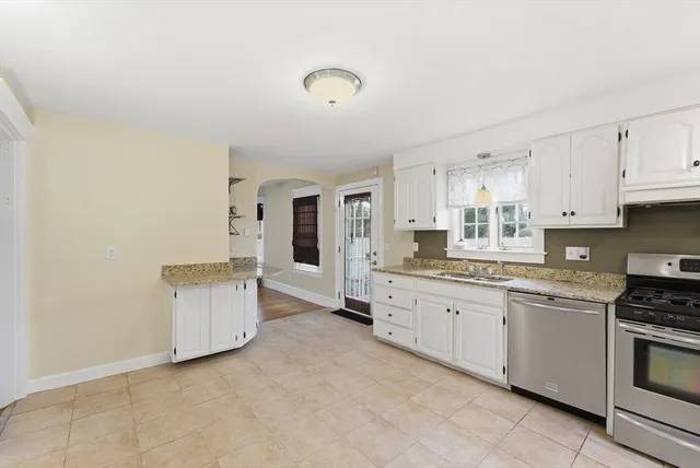 $315,000 | 36 Garland Street, Springfield, MA 01118