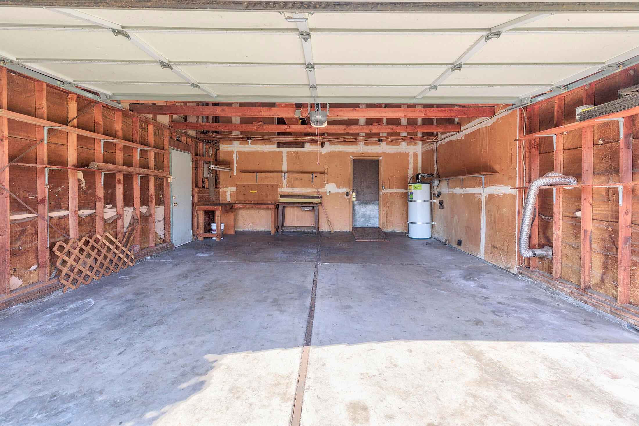 850 Crestbrook Road Medford, OR 97504 - Photo 27 of 28 crestbrook027