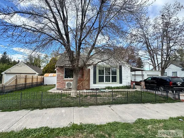 $520,000 | 133 East 21st Street, Unit 4, Idaho Falls, ID 83404