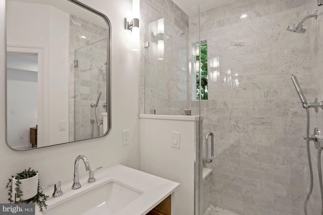 $1,650,000 | 953 14th Street Southeast, Washington, DC 20003