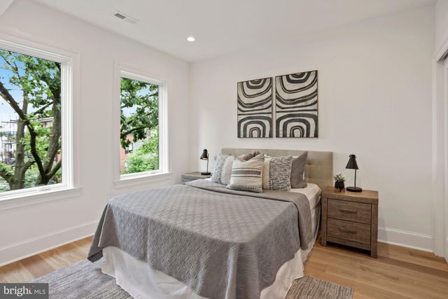 $1,650,000 | 953 14th Street Southeast, Washington, DC 20003