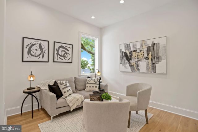$1,650,000 | 953 14th Street Southeast, Washington, DC 20003