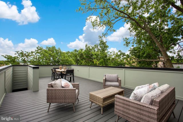 $1,650,000 | 953 14th Street Southeast, Washington, DC 20003