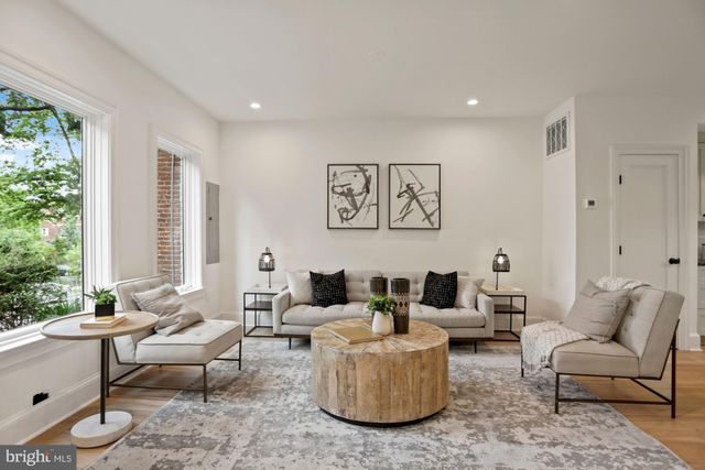 $1,650,000 | 953 14th Street Southeast, Washington, DC 20003