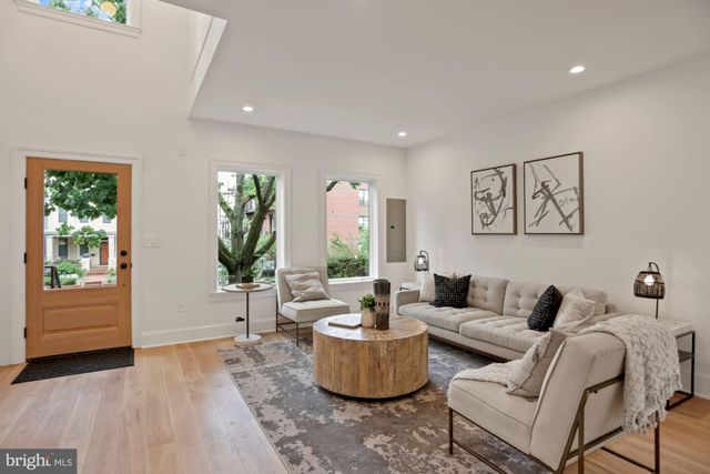 $1,650,000 | 953 14th Street Southeast, Washington, DC 20003