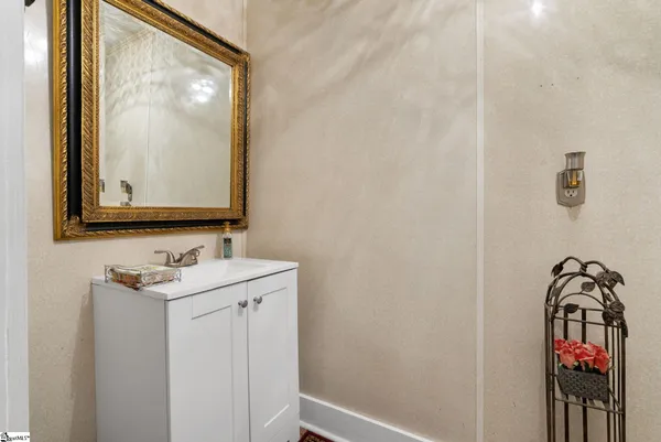 $799,950 | 207 West 2nd Avenue, Easley, SC 29640