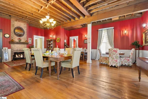 $799,950 | 207 West 2nd Avenue, Easley, SC 29640