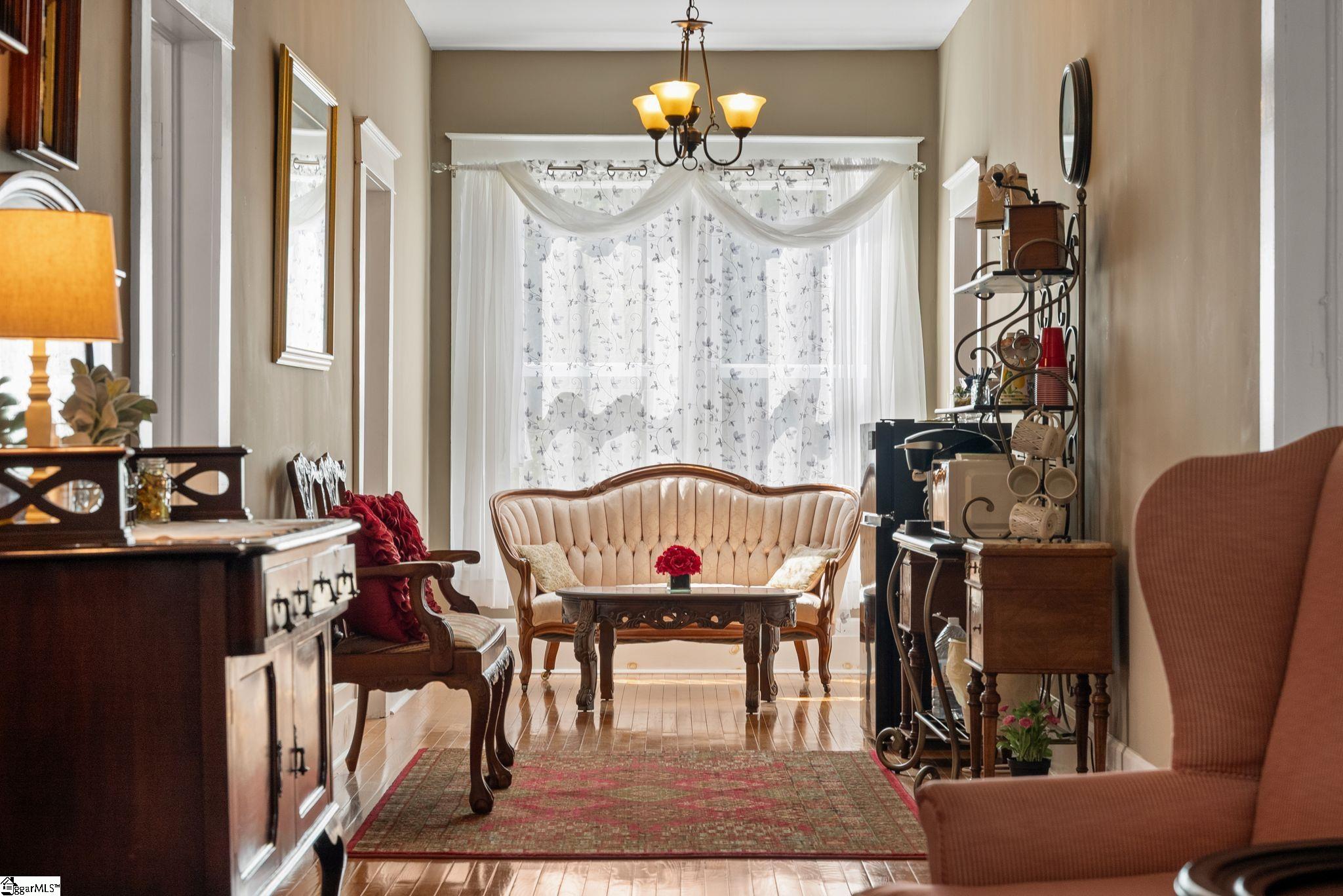 207 West 2nd Avenue Easley, SC 29640 - Photo 35 of 48