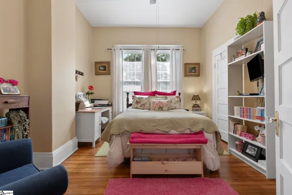 $799,950 | 207 West 2nd Avenue, Easley, SC 29640